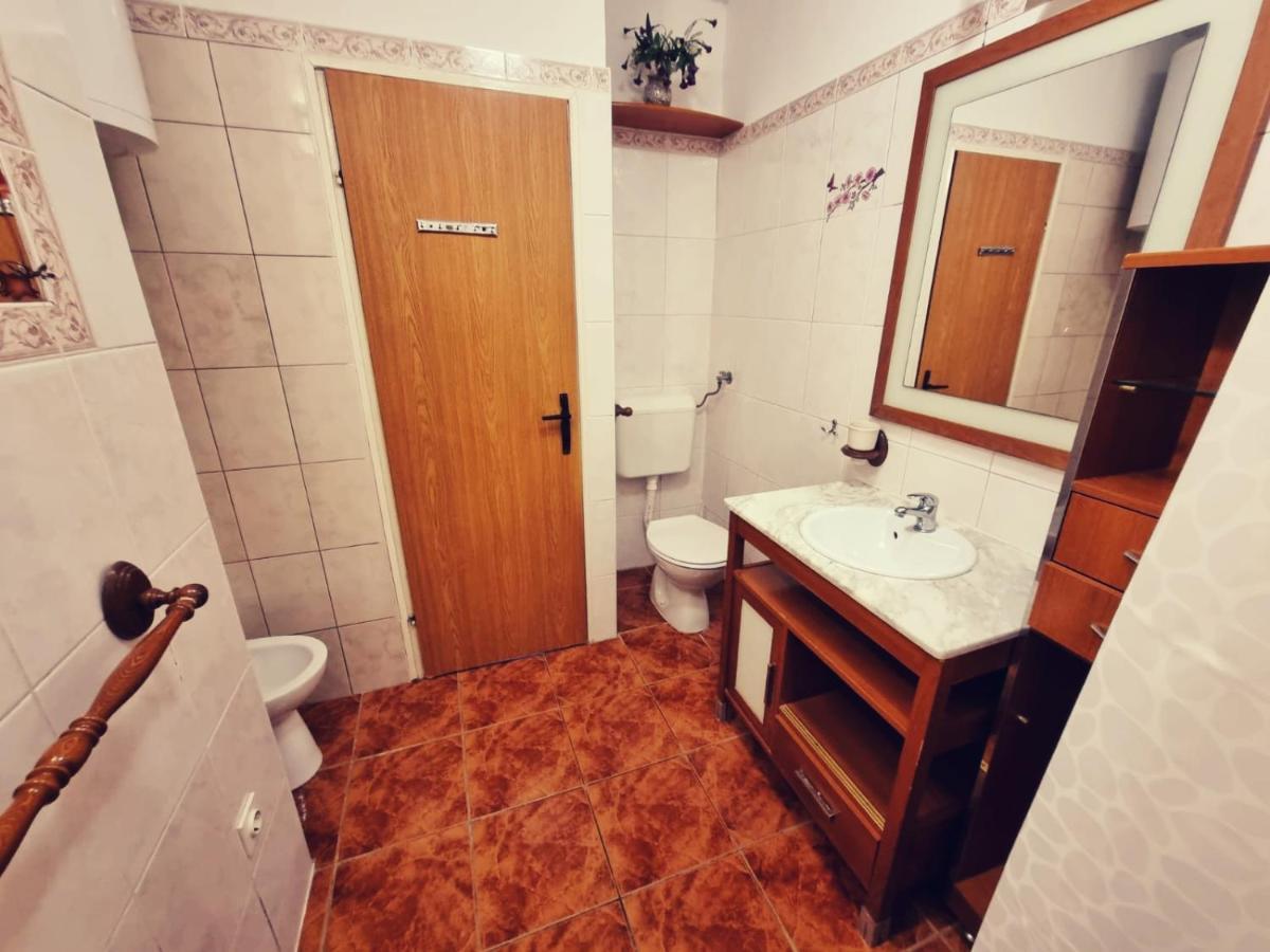 Apartments Nada クルク エクステリア 写真