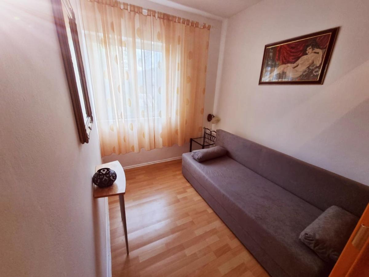 Apartments Nada クルク エクステリア 写真