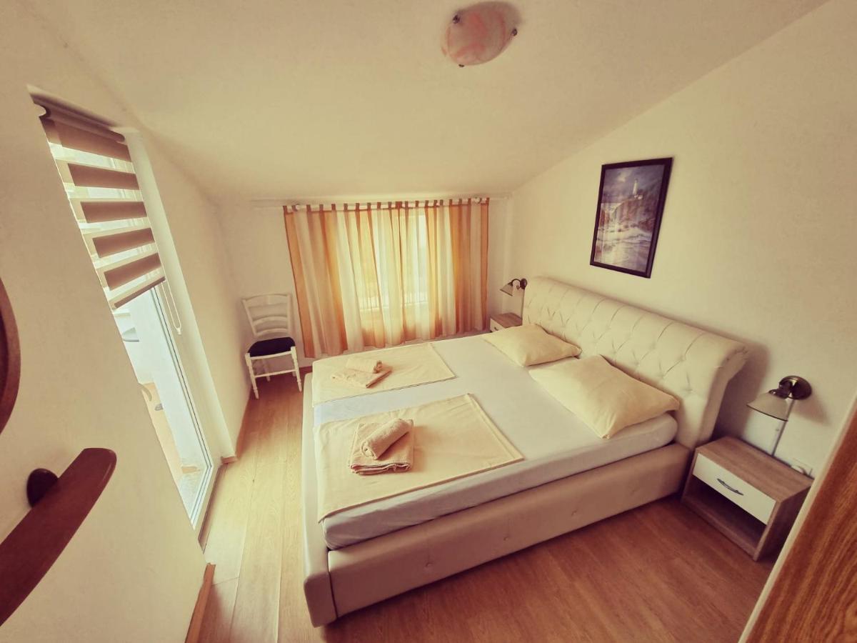 Apartments Nada クルク エクステリア 写真